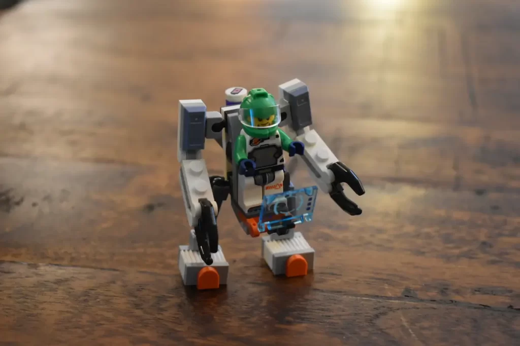 LEGO City 30694 Space Science Mech with minifigure reviewed by angelofdeathWHV