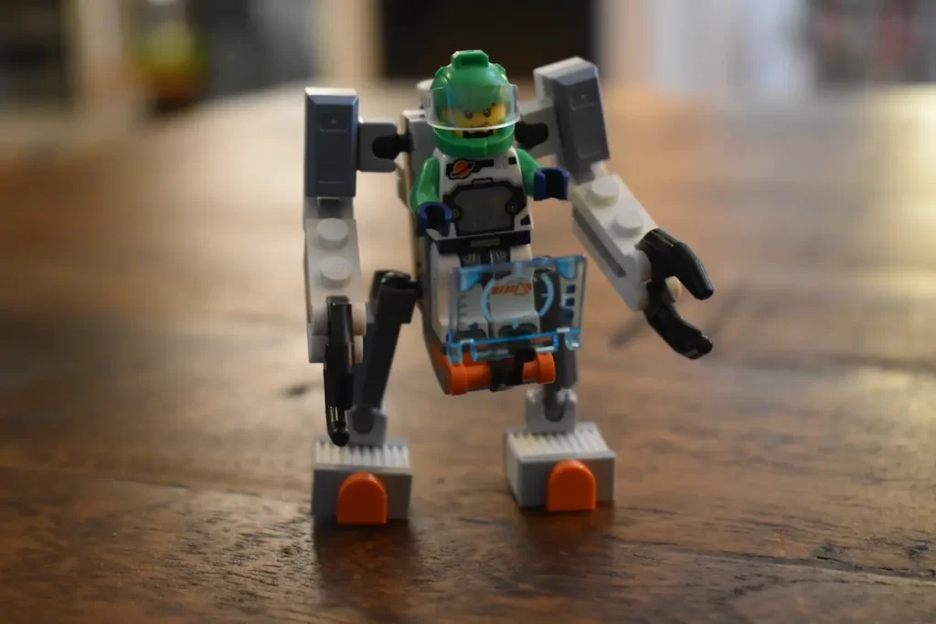 LEGO City 30694 Space Science Mech with minifigure reviewed by angelofdeathWHV 3