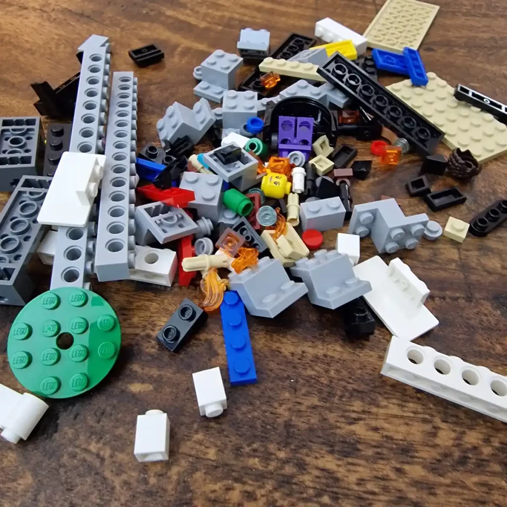 the parts of LEGO City 60454 Holiday Adventure Camper Van photo taked by angelofdeathWHV