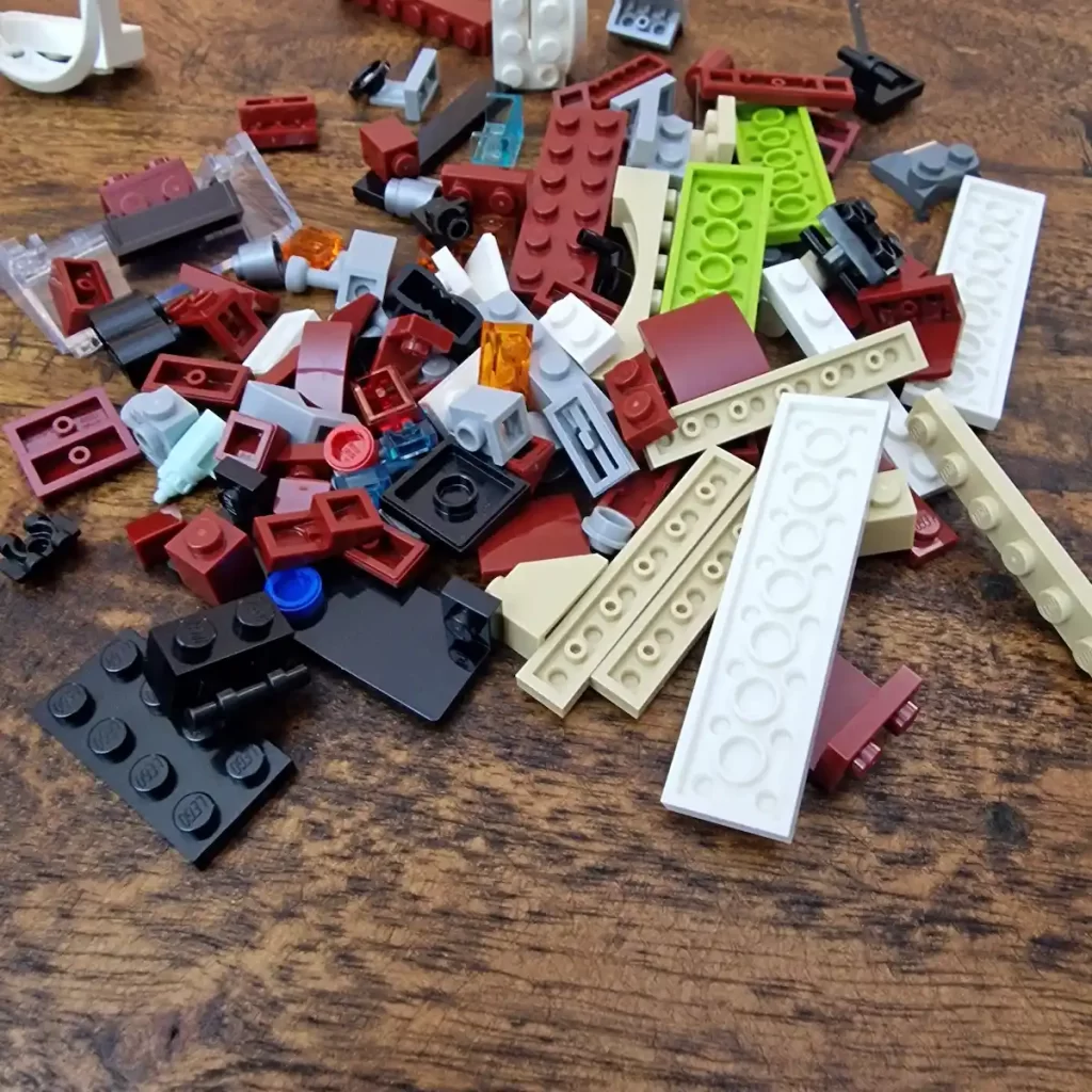 the unfinished of LEGO City 60454 Holiday Adventure Camper Van photo taked by angelofdeathWHV 10