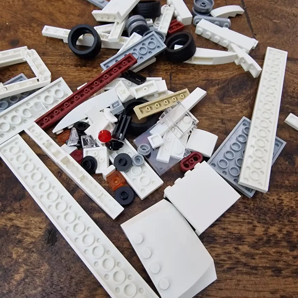the unfinished of LEGO City 60454 Holiday Adventure Camper Van photo taked by angelofdeathWHV 27