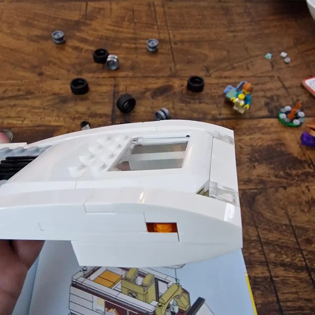 the unfinished of LEGO City 60454 Holiday Adventure Camper Van photo taked by angelofdeathWHV 31