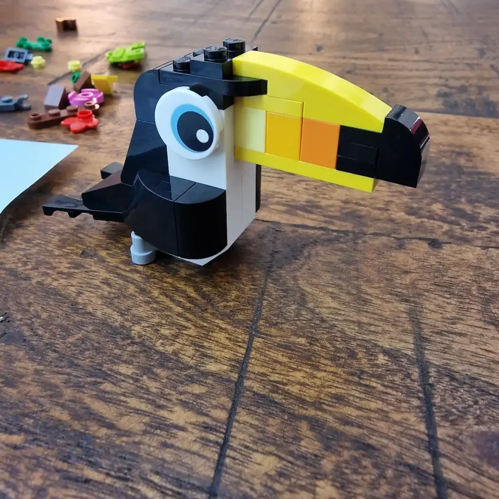 LEGO Creator 3 in 1 30688 Tropical Toucan, photo taked by angelofdeathWHV 3