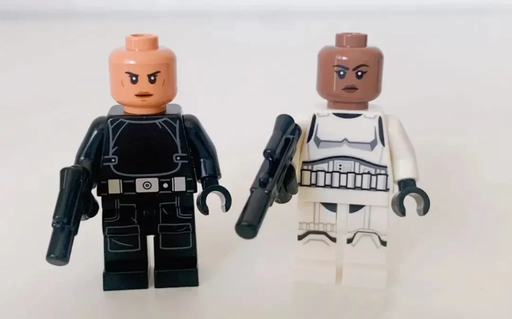 Interior LEGO 75394 - Imperial Star Destroyer minifigures Stormtrooper and the Imperial Gunner feature distinct skin tones and include female characters.