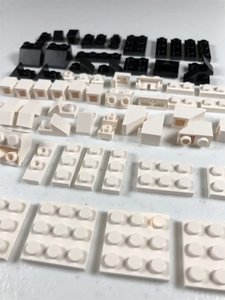 MOC – Stretching Cow Cat (LEGO Alternative Bricks) - pohoto taked by whataslacker 8